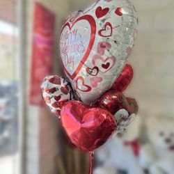 Angie's Floral Design & Gift - Valentines heart Mylar, balloon bouquet with giant balloon