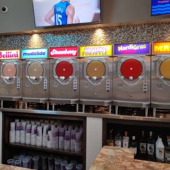 Fat Tuesday - Lots of choices - Cocktail Bars Near Me - Knoxville, Tennessee