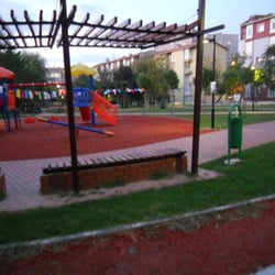 İlhan Erdost Parkı