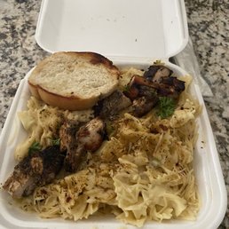 Jerk Chicken Alfredo Pasta Jerk Chicken Alfredo Pasta