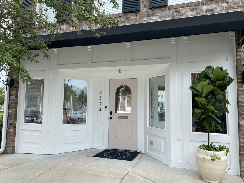 BEACH AESTHETICS Updated September 2024 3573 St James Ave, Myrtle