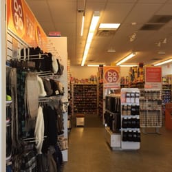 the nearest payless shoes
