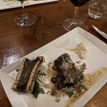 Valette Restaurant - Special: Wagyu and bone marrow with shaved white truffles - New American Near Me - Healdsburg, California Valette Restaurant - Special: Wagyu and bone marrow with shaved white truffles - New American Near Me - Healdsburg, California