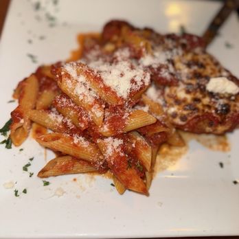 Mama Mia 44SW - Chicken Parmigiana - Seafood Near Me - New York, New York Mama Mia 44SW - Chicken Parmigiana - Seafood Near Me - New York, New York