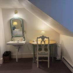 Old Stagecoach Inn - Inside Room 3