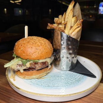 Wemmys Kitchen & Lounge - Wagyu Burger - Seafood Near Me - Marlborough, Massachusetts Wemmys Kitchen & Lounge - Wagyu Burger - Seafood Near Me - Marlborough, Massachusetts