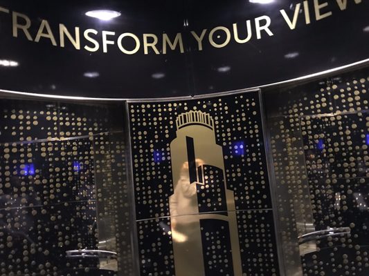 US Bank Tower by null