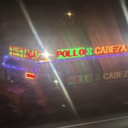 Tacos Santa Cruz - More glaring lights