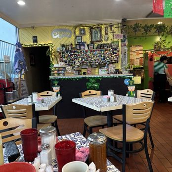 Carmelitas Mexican Restaurant - Ambiance - Mexican Near Me - San Antonio, Texas Carmelitas Mexican Restaurant - Ambiance - Mexican Near Me - San Antonio, Texas