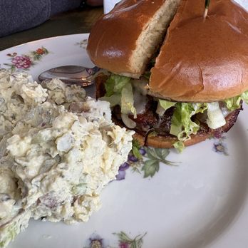 Harvest Garden Cafe - Hot Hawaiian burger - Coffee & Tea Near Me - Coarsegold, California