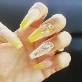 JK Nails - Spring ombre nails - Nail Salons Near Me - Los Angeles, California JK Nails - Spring ombre nails - Nail Salons Near Me - Los Angeles, California