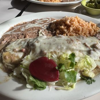 Casa Linda - Chili Verde burrito - Mexican Near Me - Murray, Utah