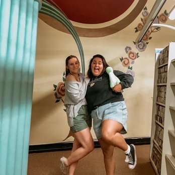 Bookstar / Barnes & Noble - Bookstores Near Me - San Diego, California