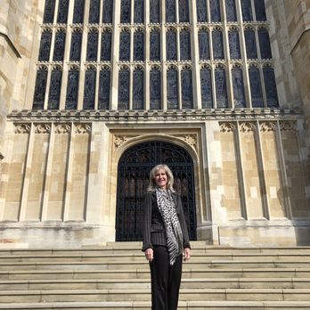 Windsor Castle - Yes Trish Cone on the steps of St George Chapel at Windsor Castle - Castles Near Me Windsor Castle - Yes Trish Cone on the steps of St George Chapel at Windsor Castle - Castles Near Me