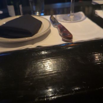 Manny's Steakhouse - Seating - Steakhouses Near Me - Minneapolis, Minnesota Manny's Steakhouse - Seating - Steakhouses Near Me - Minneapolis, Minnesota