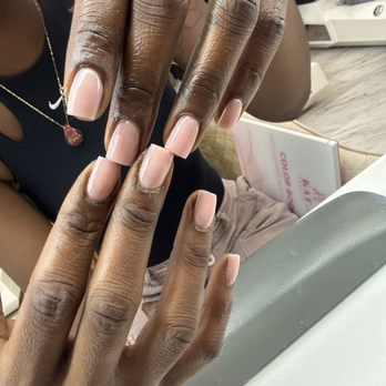 77 Nails & Lash - My nails, love them - Nail Salons Near Me - Fairfield, California