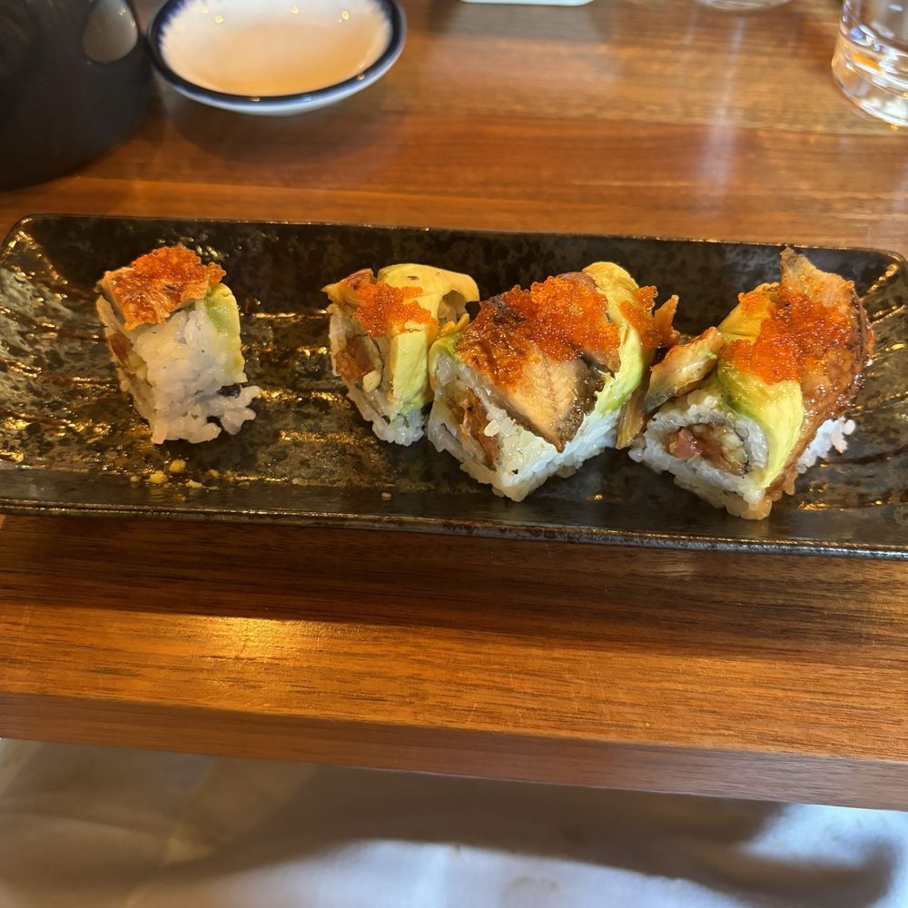 Akira - Mr. V roll - Sushi Bars Near Me - Eugene, Oregon