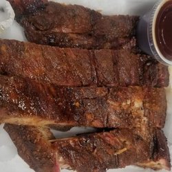 Wingnut food truck - Applewood smoked pork ribs