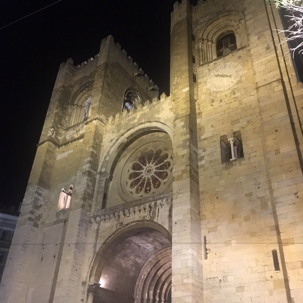 Sé de Lisboa - The facade - Churches Near Me - Lisbon, 11 Sé de Lisboa - The facade - Churches Near Me - Lisbon, 11