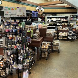 Fuller Market - Bakery and deli