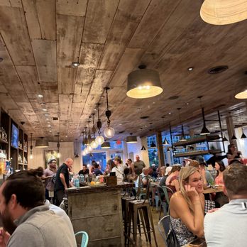 Peacemaker Lobster and Crab - Wooden Ceiling & Vibe - Seafood Near Me - Saint Louis, Missouri Peacemaker Lobster and Crab - Wooden Ceiling & Vibe - Seafood Near Me - Saint Louis, Missouri