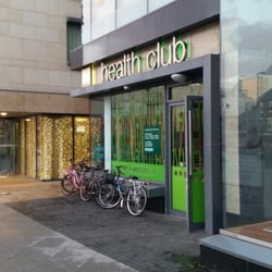 1 Escape Health Club - The place from outside :)