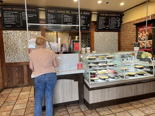 Marie Callender's Restaurant & Bakery by null