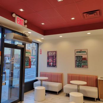Smoothie King - Juice Bars & Smoothies Near Me - Brooklyn, New York Smoothie King - Juice Bars & Smoothies Near Me - Brooklyn, New York