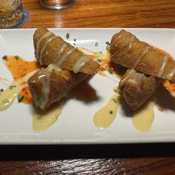 Del Frisco's Grille - Cheesesteak Eggrolls - Steakhouses Near Me - New York, New York Del Frisco's Grille - Cheesesteak Eggrolls - Steakhouses Near Me - New York, New York