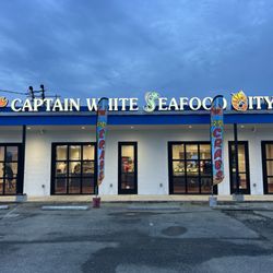 Captain White's Seafood