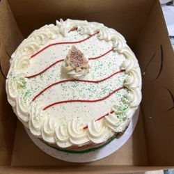 Lynn Sandy's Bakery - 8" Little Debbie Christmas Tree Cake
