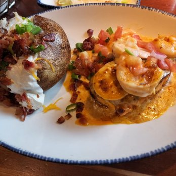 Red Lobster - Cajun salmon - Seafood Near Me - Tigard, Oregon