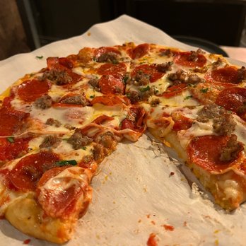 Smoked Tomato Pie - a slice missing - Pizza Near Me - Yreka, California Smoked Tomato Pie - a slice missing - Pizza Near Me - Yreka, California