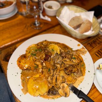 Fritto Misto - Short Rib Ravioli - Italian Near Me - Santa Monica, California