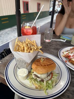 Dorlan's Tavern & Oyster Bar by null