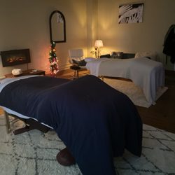 Massage By K - Couples massage offered for all occasions