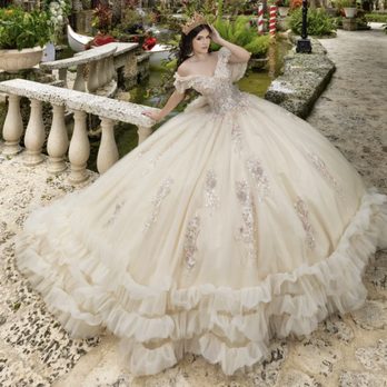 Dreamz Couture - Formal Wear Near Me - Whittier, California Dreamz Couture - Formal Wear Near Me - Whittier, California