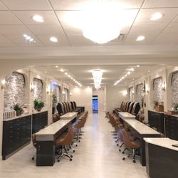 Modish Nail Spa - Philadelphia - At a glance