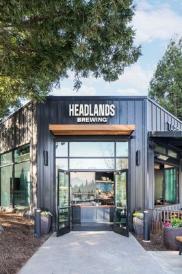 Headlands Brewing - Walnut Creek by null