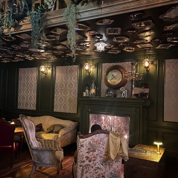 The Seventh House - Interior - Lounges Near Me - San Diego, California The Seventh House - Interior - Lounges Near Me - San Diego, California