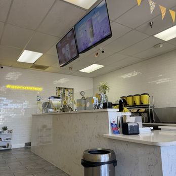 Happy Lemon - Counter - Bubble Tea Near Me - Brentwood, California Happy Lemon - Counter - Bubble Tea Near Me - Brentwood, California