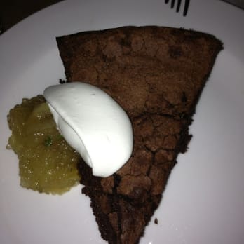 Tabaré Williamsburg - flourless choco cake - Latin American Near Me - Brooklyn, New York Tabaré Williamsburg - flourless choco cake - Latin American Near Me - Brooklyn, New York