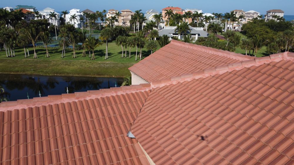 Slide of D’ Roofing Group