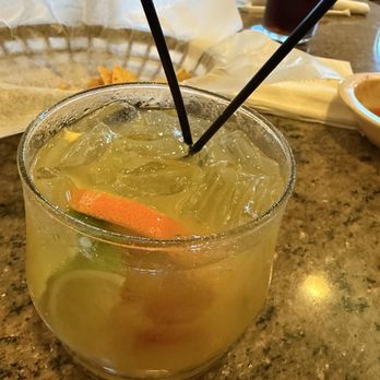 Latinos Y Mas - Caipirinha de Mango - Latin American Near Me - Ocala, Florida Latinos Y Mas - Caipirinha de Mango - Latin American Near Me - Ocala, Florida