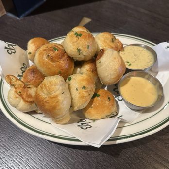 Union Bear Brewing - UB Pretzel Bites - Breweries Near Me - Denton, Texas Union Bear Brewing - UB Pretzel Bites - Breweries Near Me - Denton, Texas