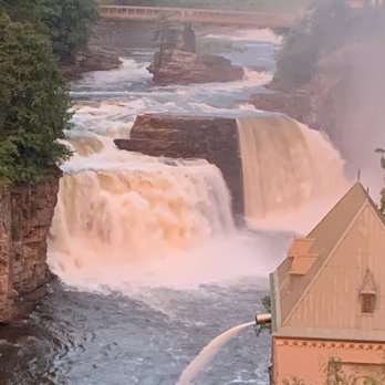The Shamrock Inn - Ausable Chasm - Hotels Near Me - Peru, New York The Shamrock Inn - Ausable Chasm - Hotels Near Me - Peru, New York