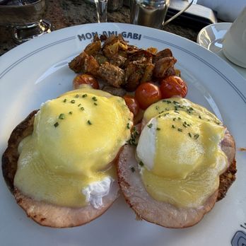 Mon Ami Gabi - Classic Eggs Benedict - French Near Me - Las Vegas, Nevada Mon Ami Gabi - Classic Eggs Benedict - French Near Me - Las Vegas, Nevada