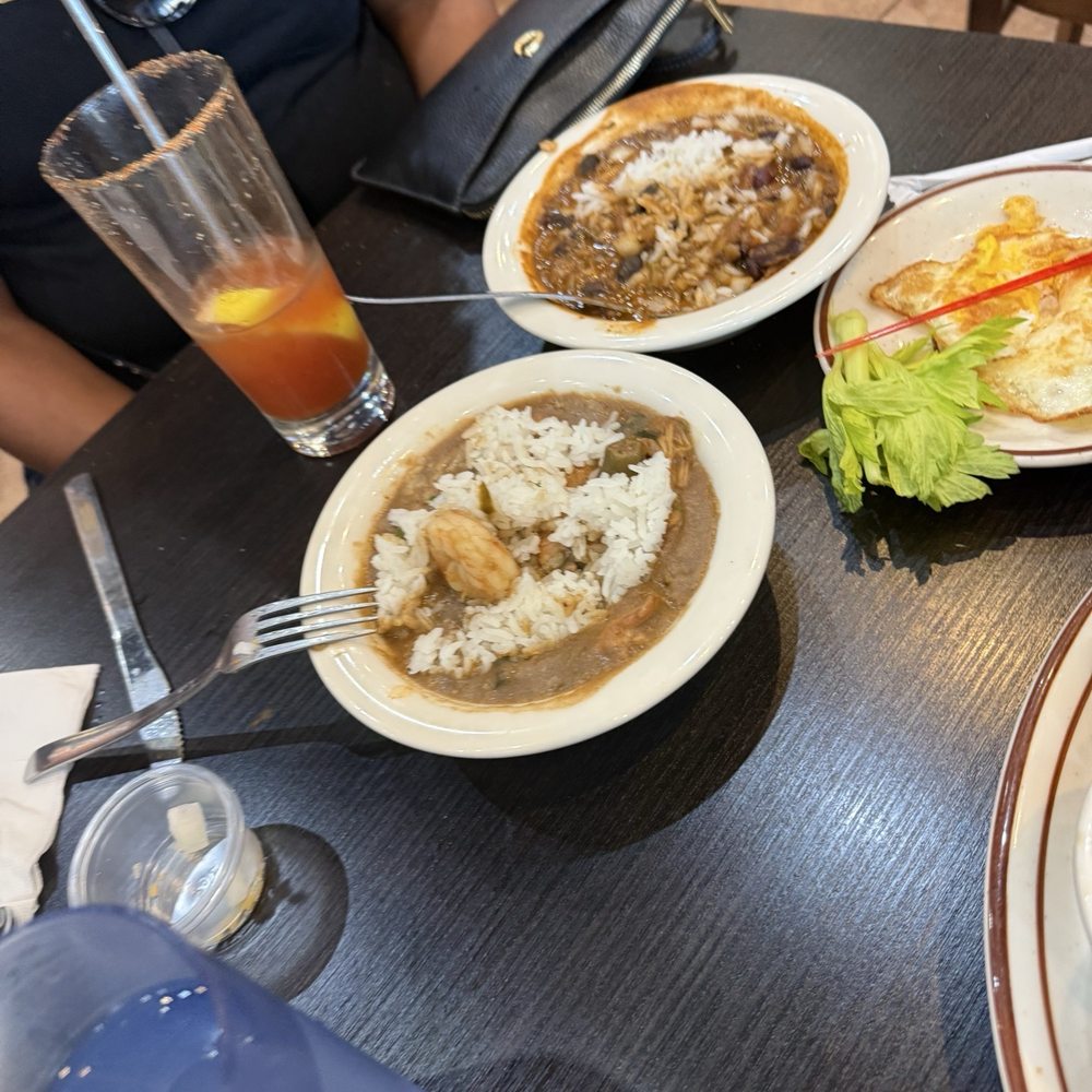 Mountain West Eatery - Chili and gumbo - American Near Me - Las Vegas, Nevada Mountain West Eatery - Chili and gumbo - American Near Me - Las Vegas, Nevada