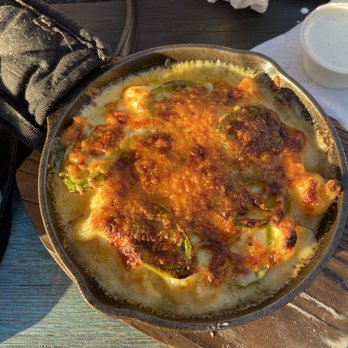ManRock Brewing - Jalepeno garlic Mac and cheese - Pizza Near Me - Grover Beach, California ManRock Brewing - Jalepeno garlic Mac and cheese - Pizza Near Me - Grover Beach, California