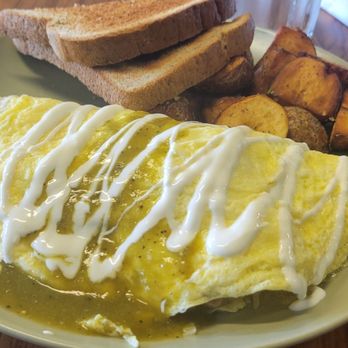 Almuerzo - Omelette - Coffee & Tea Near Me - Laveen Village, Arizona Almuerzo - Omelette - Coffee & Tea Near Me - Laveen Village, Arizona